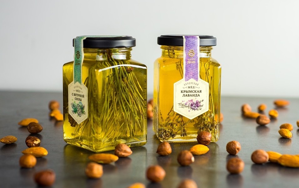 glass-bottle-jar-herbal-honey